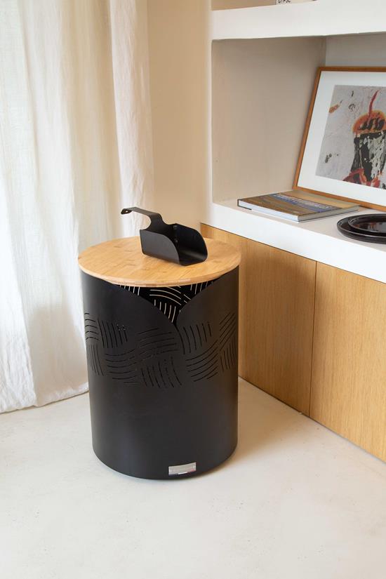 ESSENTIEL ROUND PELLET BOX WITH BAMBOO LID