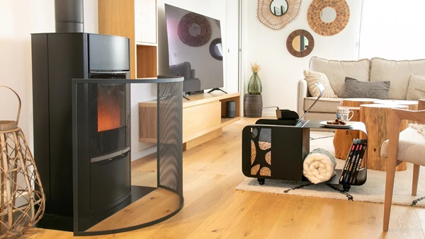 Pare-feu spécial poêle