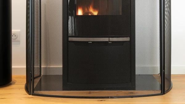 Floor protection plates