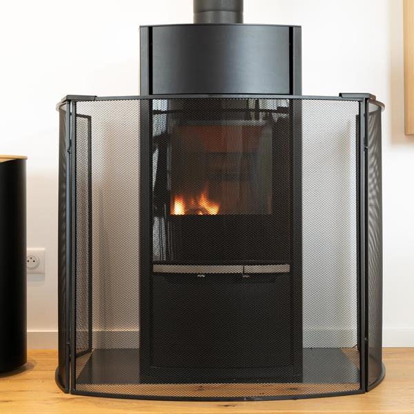 Floor protection plates